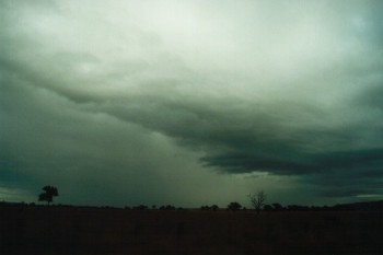 Regnmoln (Nimbostratus) Regnmoln (Nimbostratus)